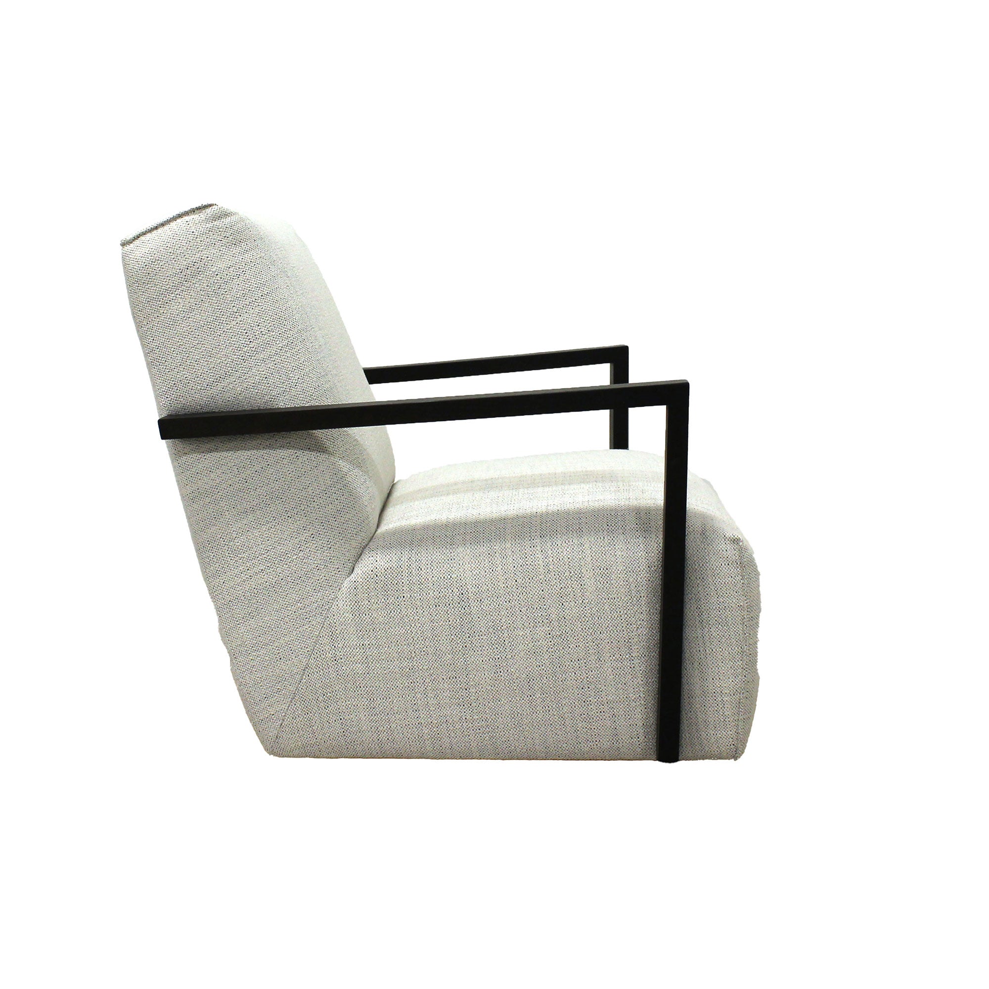 Meris Chair