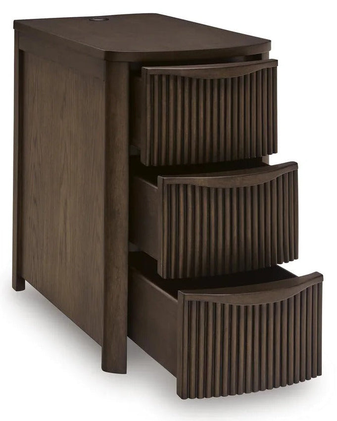Camdill Chairside Table – Sofa Land